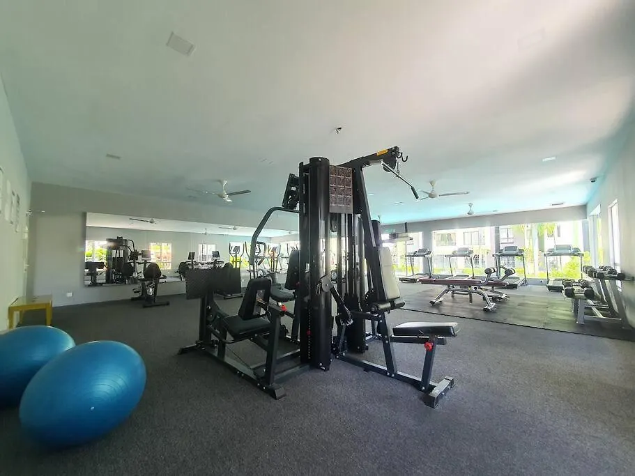 Apartment Manhattan Condo Ipoh With Water Park And Pool View Malaysia