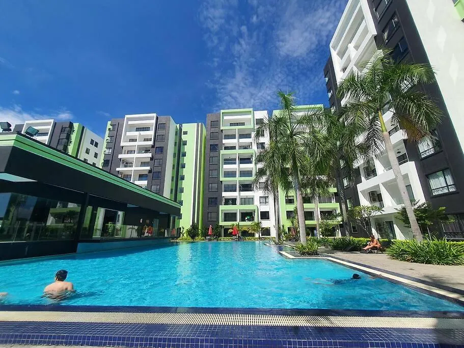 Manhattan Condo Ipoh With Water Park And Pool View Apartment