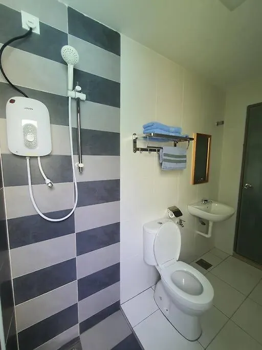 Manhattan Condo Ipoh With Water Park And Pool View Malaysia