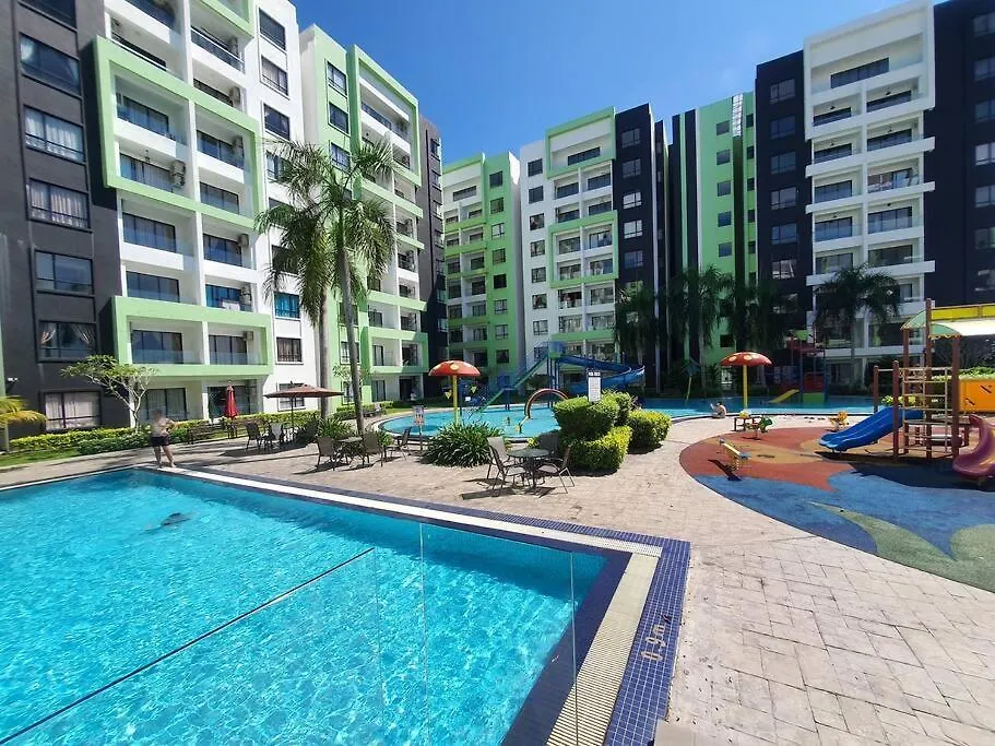 Manhattan Condo Ipoh With Water Park And Pool View Apartment