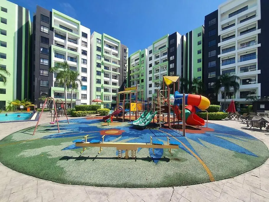 Manhattan Condo Ipoh With Water Park And Pool View Malaysia