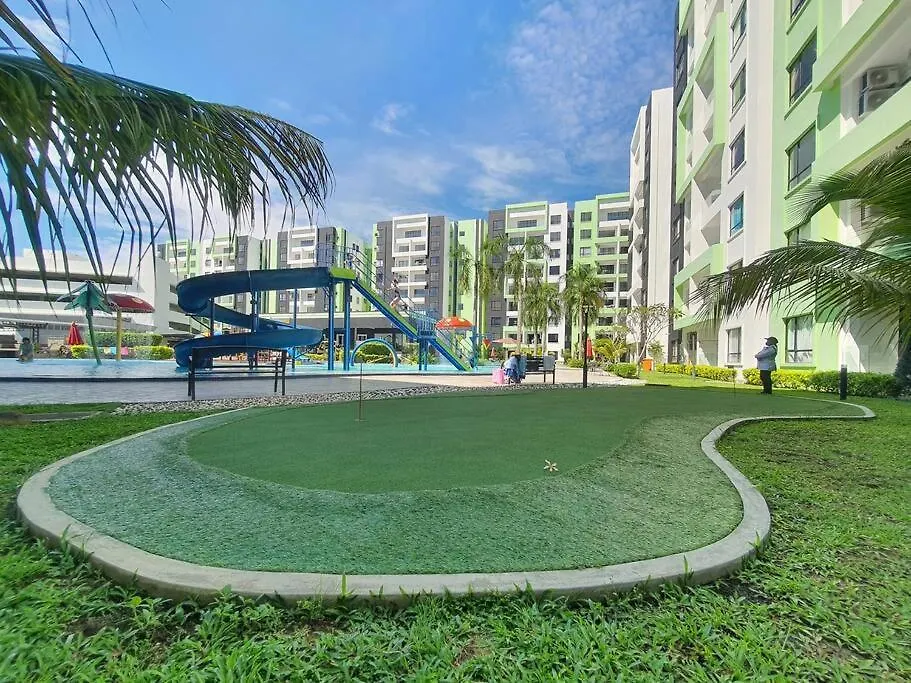 Apartment Manhattan Condo Ipoh With Water Park And Pool View